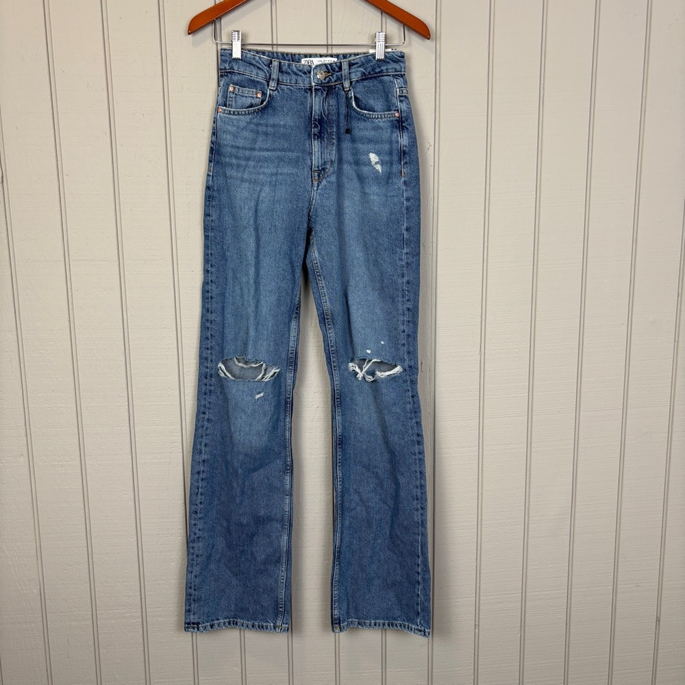 NWT Zara Blue Jeans High-Rise Ripped-Jeans  Straight-Leg Size 4.